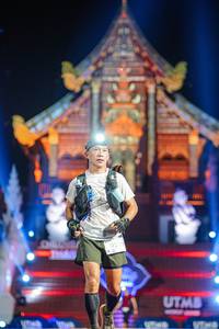 BIB: 
                            <button type="button" onclick="openModal(22347112)" class="btn btn-primary btn-sm float-right btn-popup" data-toggle="modal" data-target=".modal-high-quality">
                        <i class="fas fa-shopping-cart"></i> Add to Cart
                    </button>
                                            <button type="button" onclick="isThisMe(22347112, true)" class="btn btn-success btn-sm float-right btn-popup btn-isme hidden" data-toggle="tooltip" data-placement="bottom" title="นี่คือรูปของคุณใช่ไหม คลิกที่นี่เพื่อเอาเข้าอัลบั้ม">
                        <i class="fas fa-plus"></i> Add to album
                    </button>
                    <button type="button" onclick="isThisMe(22347112, false)" class="btn btn-warning btn-sm float-right btn-popup btn-isnotme hidden">
                        <i class="fas fa-ban"></i> Remove from album
                    </button>